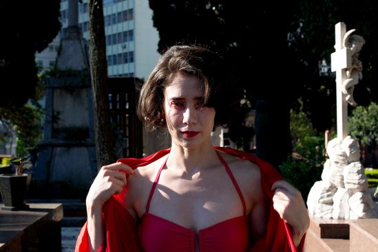 Noturnos – A Mulher na Sombra