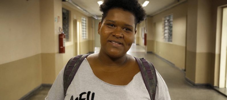 FAVELA GAY – Fernanda