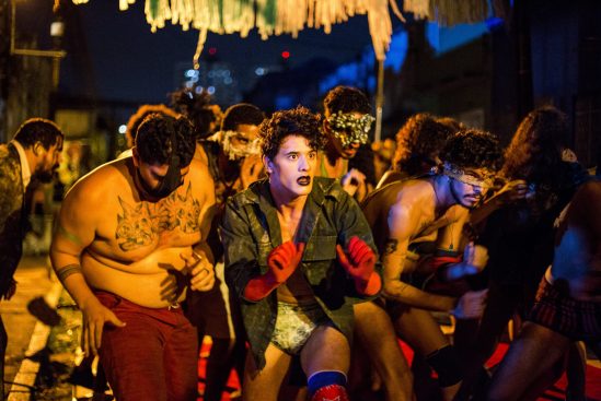 CHÃO DE ESTRELAS – Precipício