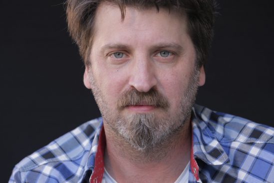 JANELAS ABERTAS – Adrián Biniez