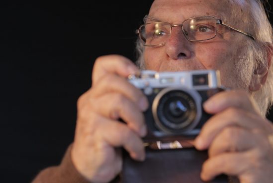 JANELAS ABERTAS – Carlos Saura