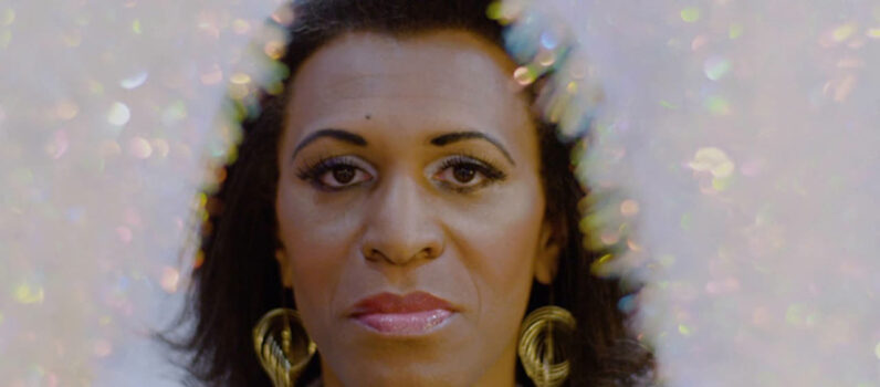 TRANSGENTE – Paula