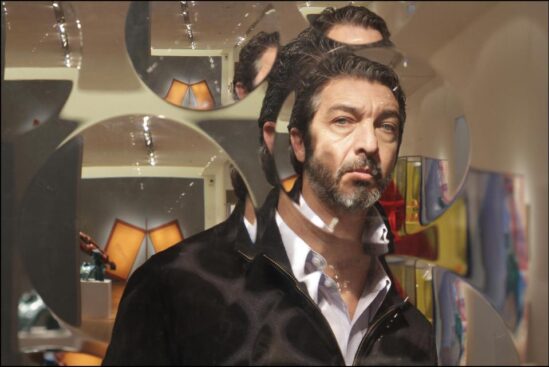 Tese Sobre um Homicídio