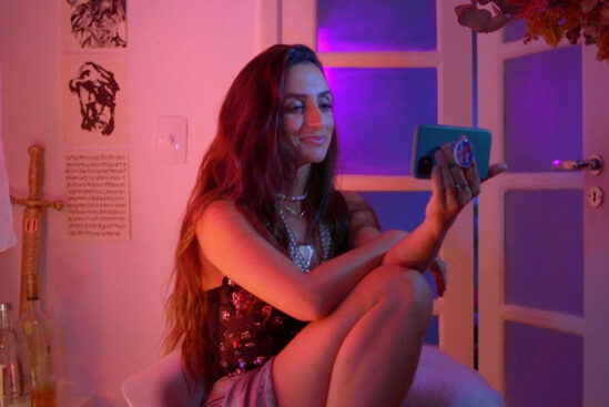 DATES, LIKES E LADRILHOS – Otávio