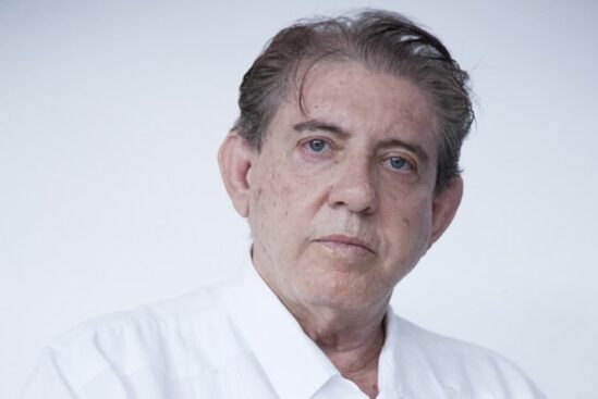 EM NOME DE DEUS – De João Da Luca a John Of God