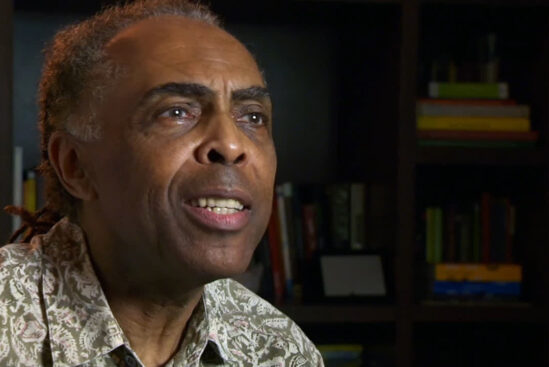 NOITES DE FESTIVAL – A Revolução Musical: “É Proibido Proibir”