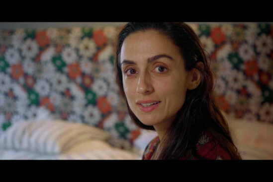 DATES, LIKES E LADRILHOS – Juliana