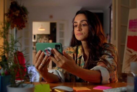 DATES, LIKES E LADRILHOS – Laís