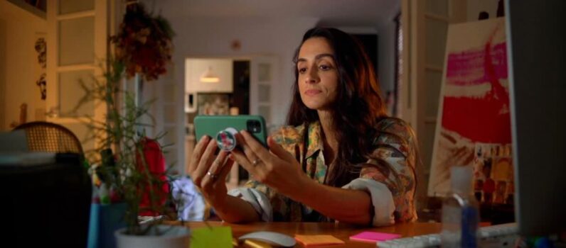 DATES, LIKES E LADRILHOS – Laís