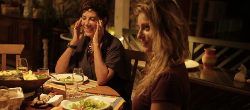 AMOR DE 4+1 – Amores Vêm e Vão