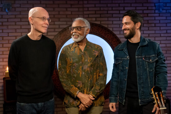 AMIGOS, SONS E PALAVRAS – Hermano Viana e Ronaldo Lemos