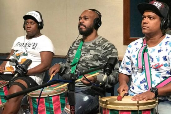 Mangueira Em 2 Tempos