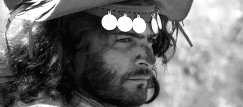 Deus e O Diabo na Terra do Sol