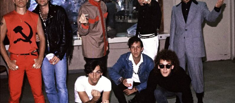 Titãs – A Vida Até Parece Uma Festa