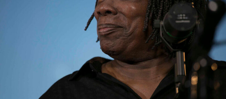 MILTON E O CLUBE DA ESQUINA – As Primeiras Parcerias Com Lô