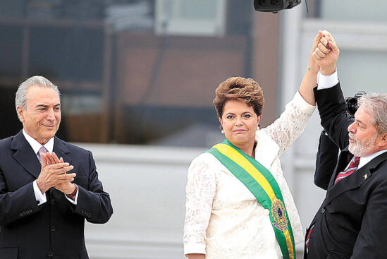 8 Presidentes 1 Juramento – A História De Um Tempo Presente