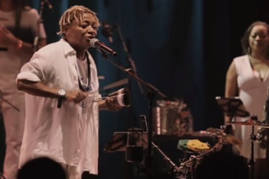 FAIXA MUSICAL – Mart’nália em Samba