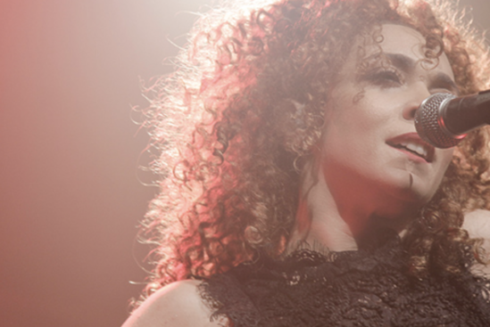 FAIXA MUSICAL – Laila Garin E A Roda