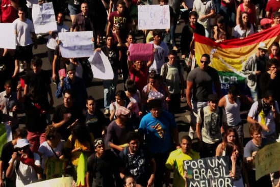 JUNHO 2013 – O COMEÇO DO AVESSO – Desdobramentos