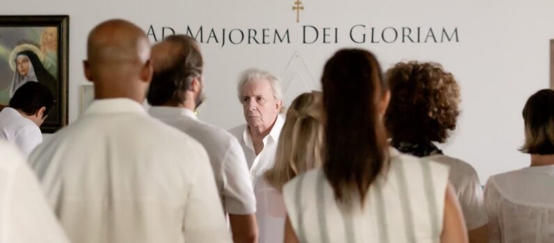 JOÃO SEM DEUS – A QUEDA DE ABADIÂNIA