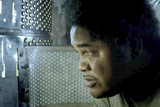 Branco Sai Preto Fica