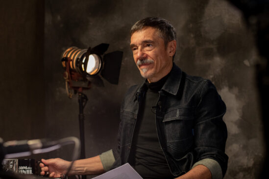 O SOM DO VINIL —  Bala Desejo