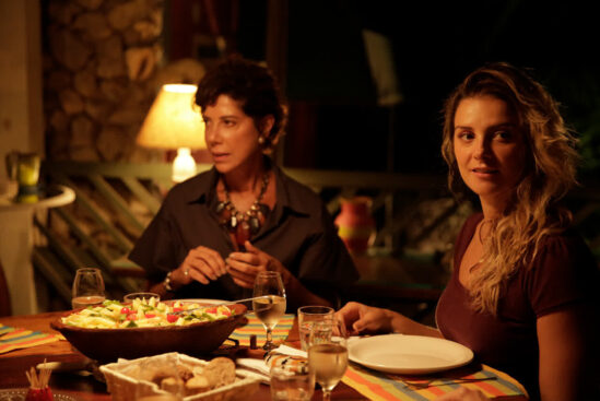 AMOR DE 4+1 – O Amor É Tão Humilhante