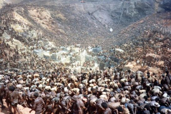 Serra Pelada – A Lenda Da Montanha De Ouro