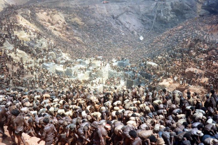 Serra Pelada – A Lenda Da Montanha De Ouro