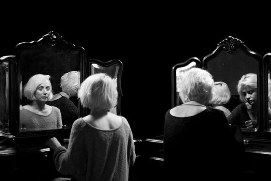 Aos Pedaços – Inédito