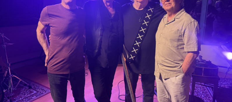 Maratona Primavera Nos Dentes – A História do Secos & Molhados