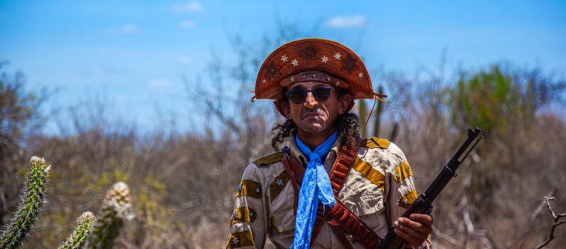 Maratona O Nordeste Sob A Caravana Farkas