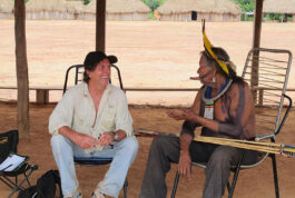 Raoni, Uma Amizade Improvável